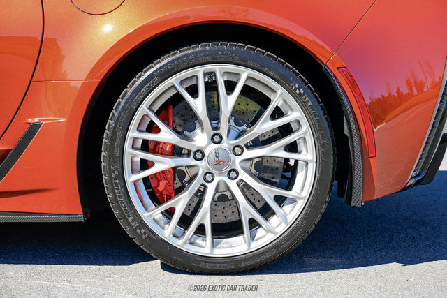 Used 2015 Chevrolet Corvette Z06 w/ Z07 Performance Package RWD image 55