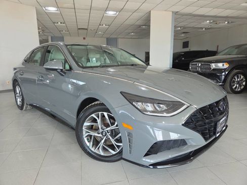 Used 2021 Hyundai Sonata SEL FWD image 1