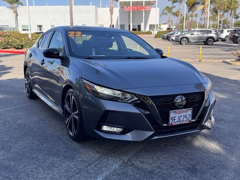 Certified 2022 Nissan Sentra SR w/ Electronics Package FWD image 2