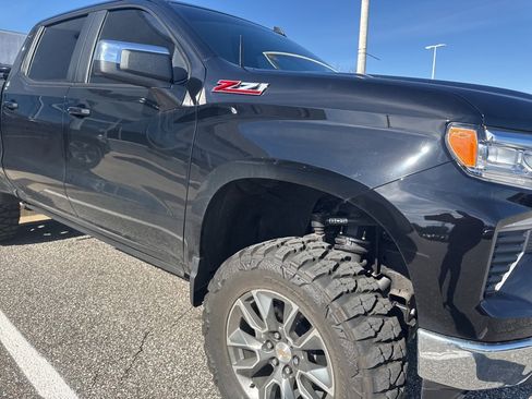Used 2026 Chevrolet Silverado 1500 LT w/ All Star Edition Plus image 2