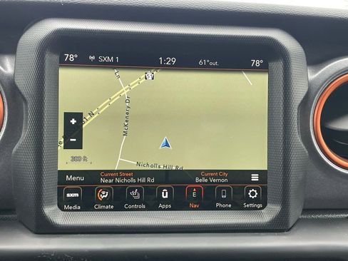 Used 2023 Jeep Gladiator Mojave w/ Cold Weather Group image 40