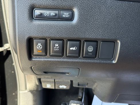 Used 2023 Nissan Murano Platinum image 35