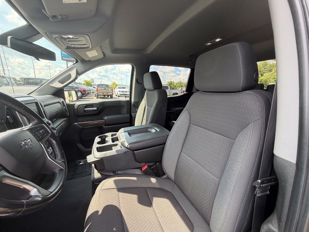 Used 2022 Chevrolet Silverado 1500 RST AWD/4WD image 13