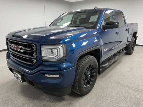Used 2017 GMC Sierra 1500 SLT w/ All Terrain Package AWD/4WD image 4