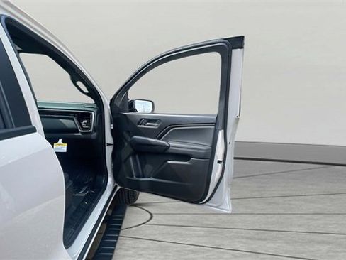 New 2026 GMC Canyon Elevation w/ Convenience Package image 19