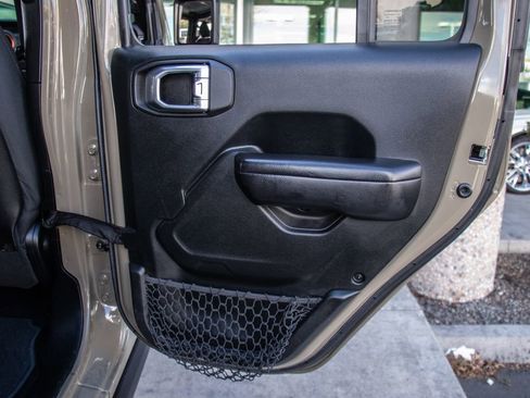 Used 2020 Jeep Gladiator Sport w/ Quick Order Package 24S image 24