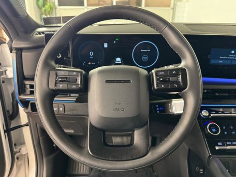 Used 2025 Hyundai Santa Fe Calligraphy image 22