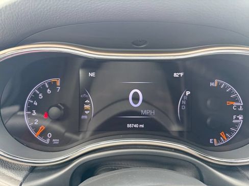 Used 2016 Jeep Grand Cherokee Limited AWD/4WD image 25