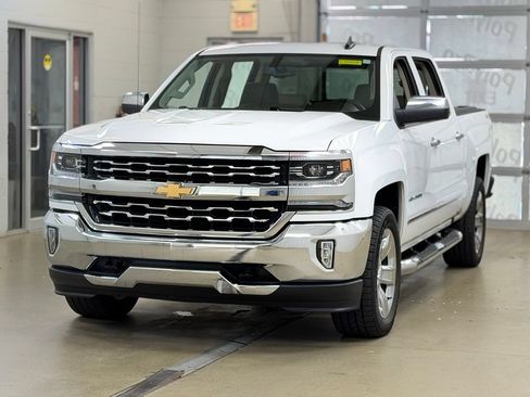 Used 2017 Chevrolet Silverado 1500 LTZ w/ Sport Package AWD/4WD image 3
