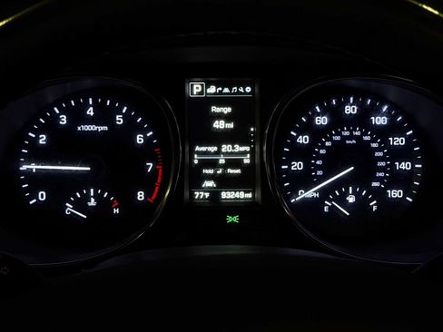 Used 2017 Hyundai Santa Fe Limited FWD image 21