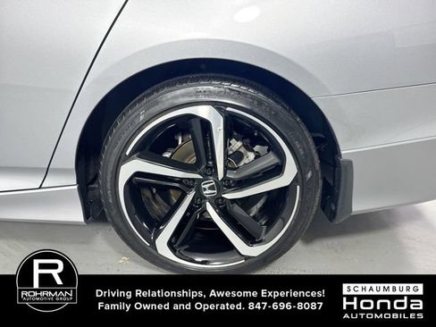 Used 2022 Honda Accord Sport image 6