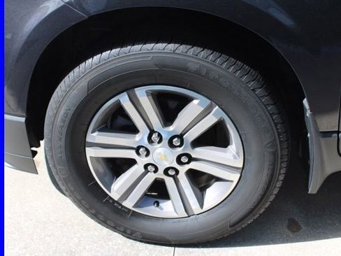 Used 2017 Chevrolet Traverse LT FWD image 10