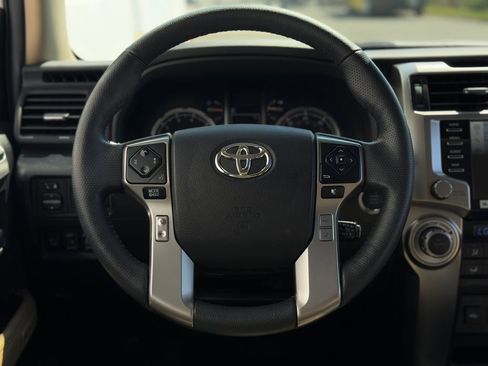 Certified 2024 Toyota 4Runner Limited AWD/4WD image 14