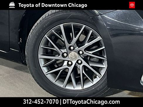 Used 2018 Lexus ES 350 w/ Premier Package FWD image 2