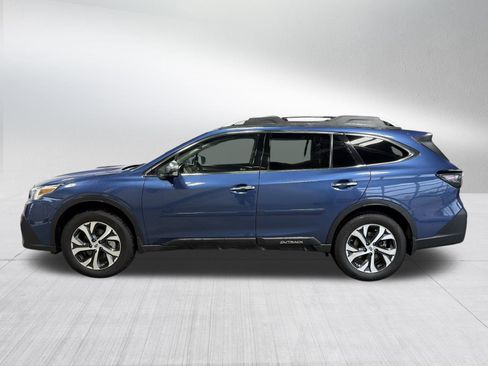 Used 2020 Subaru Outback Touring XT image 4