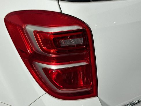 Used 2016 Chevrolet Equinox LT FWD image 33