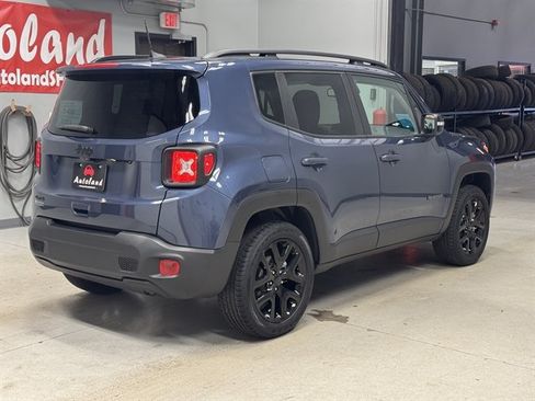 Used 2023 Jeep Renegade Altitude w/ Convenience Group I AWD/4WD image 8