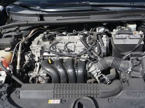 Used 2020 Toyota Corolla LE FWD image 16