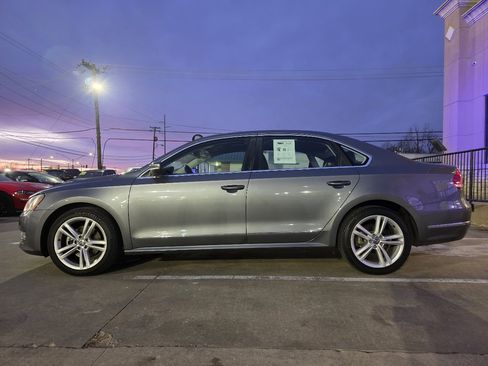 Used 2014 Volkswagen Passat TDI SE image 8