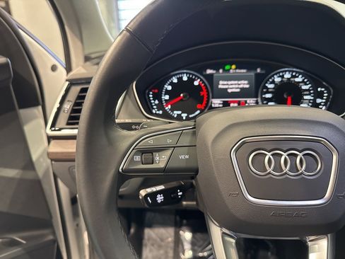Used 2024 Audi Q5 2.0T Premium image 28
