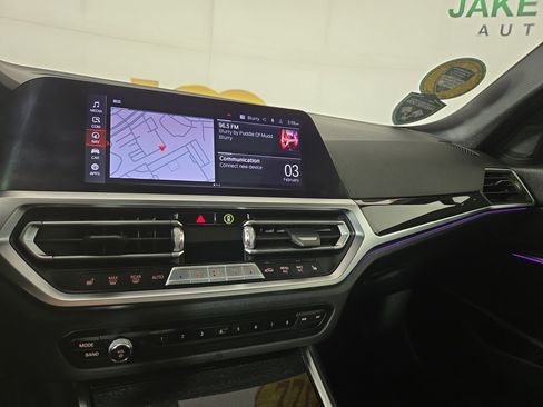 Used 2022 BMW 330i xDrive 330i xDrive w/ Convenience Package image 24