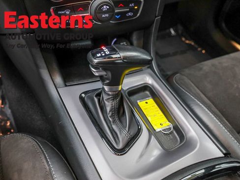 Used 2022 Dodge Charger R/T w/ Plus Group image 13