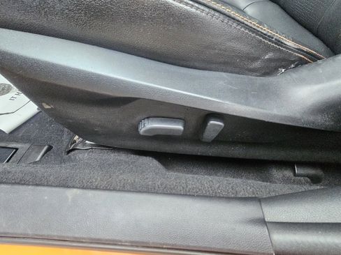 Used 2019 Subaru Crosstrek 2.0i Limited w/ Popular Package #4 image 12