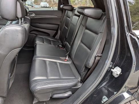 Used 2020 Jeep Grand Cherokee Limited image 23
