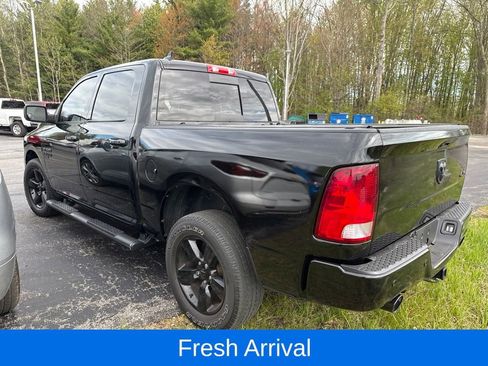Used 2023 RAM 1500 Classic SLT w/ Electronics Convenience Group AWD/4WD image 5