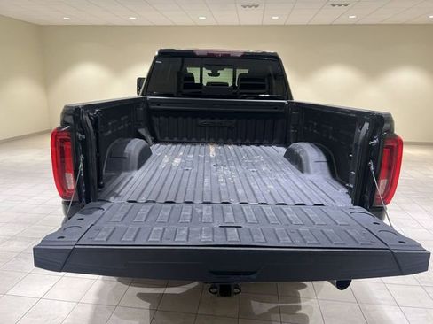 Used 2020 GMC Sierra 2500 AT4 w/ AT4 Premium Package image 25