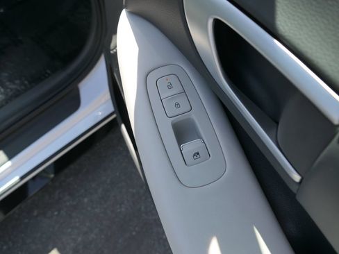 Certified 2025 Hyundai Sonata SEL FWD image 25