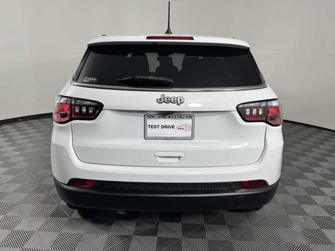 Used 2023 Jeep Compass Sport AWD/4WD image 10