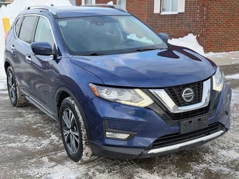 Used 2018 Nissan Rogue SL w/ Premium Package AWD/4WD image 3