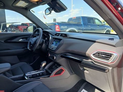 Certified 2022 Chevrolet TrailBlazer RS FWD image 15