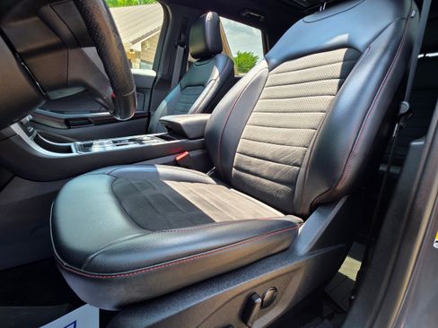Used 2021 Ford Edge ST-Line FWD image 17