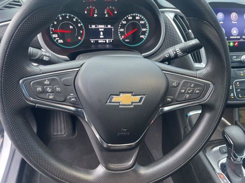 Certified 2024 Chevrolet Malibu LT image 12