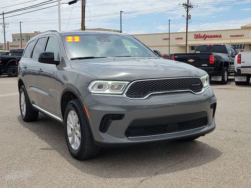 Used 2023 Dodge Durango SXT Launch Edition AWD/4WD image 2