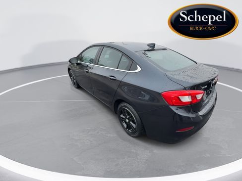 Used 2016 Chevrolet Cruze LT w/ Convenience Package image 6