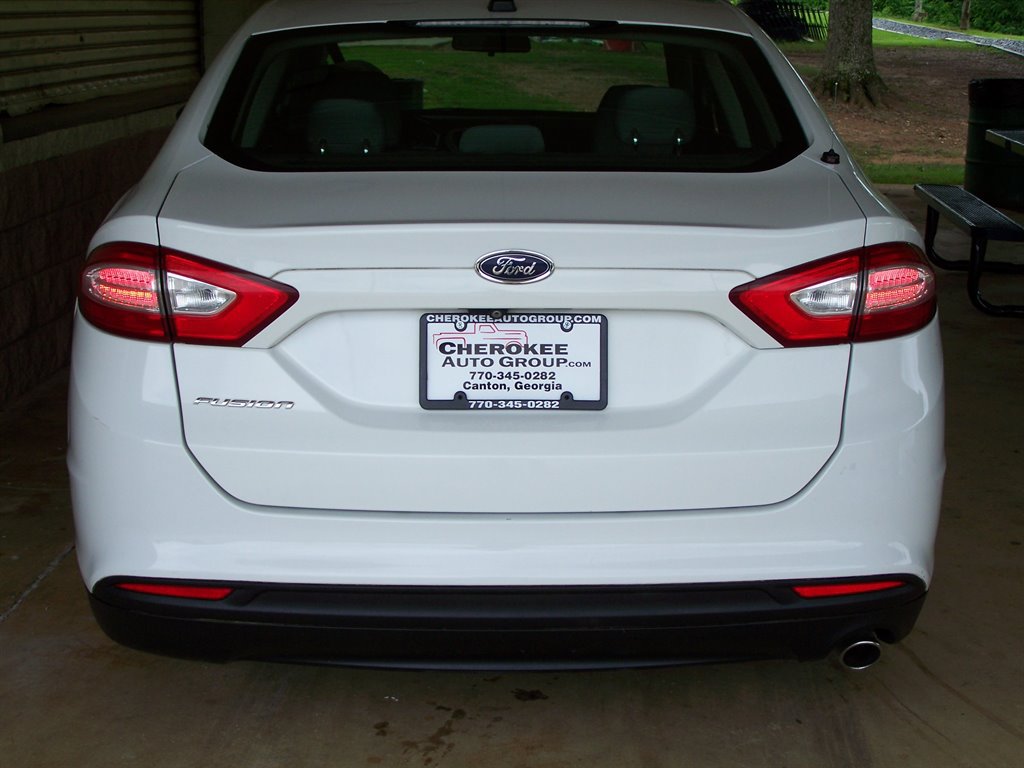 Used 2015 Ford Fusion S FWD image 36