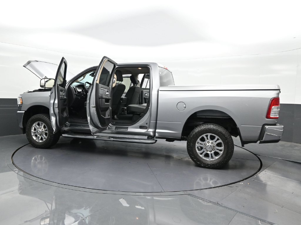 Used 2020 RAM 2500 Big Horn AWD/4WD image 35