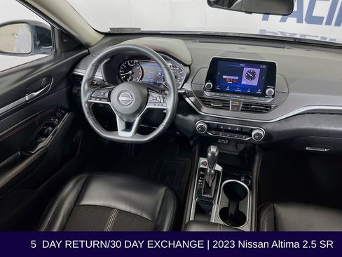 Used 2023 Nissan Altima 2.5 SR FWD image 25