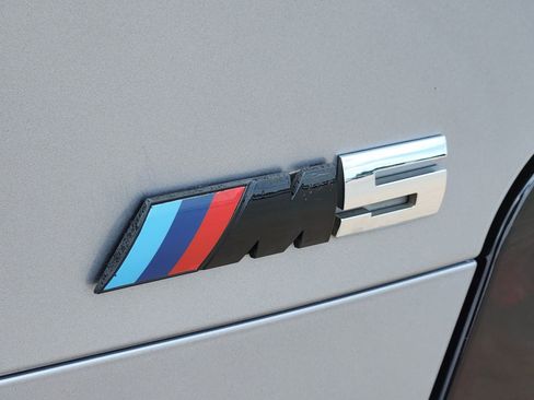 Used 2006 BMW M5 RWD image 13