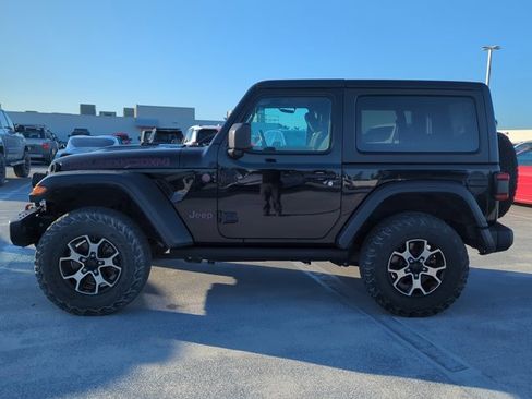 Used 2019 Jeep Wrangler Rubicon w/ Steel Bumper Group image 5