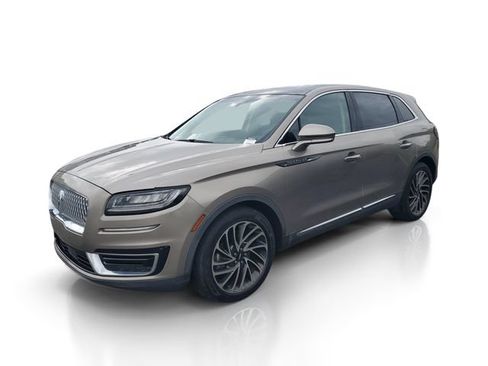Used 2019 Lincoln Nautilus Reserve FWD image 2