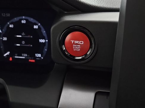 Used 2025 Toyota Tacoma TRD Off-Road AWD/4WD image 20