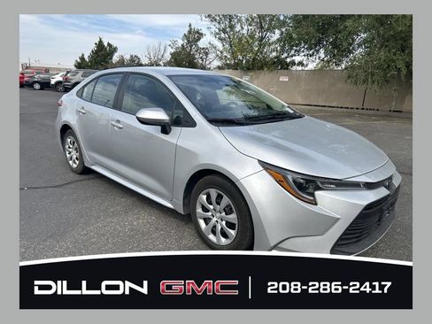 Used 2025 Toyota Corolla LE FWD image 1