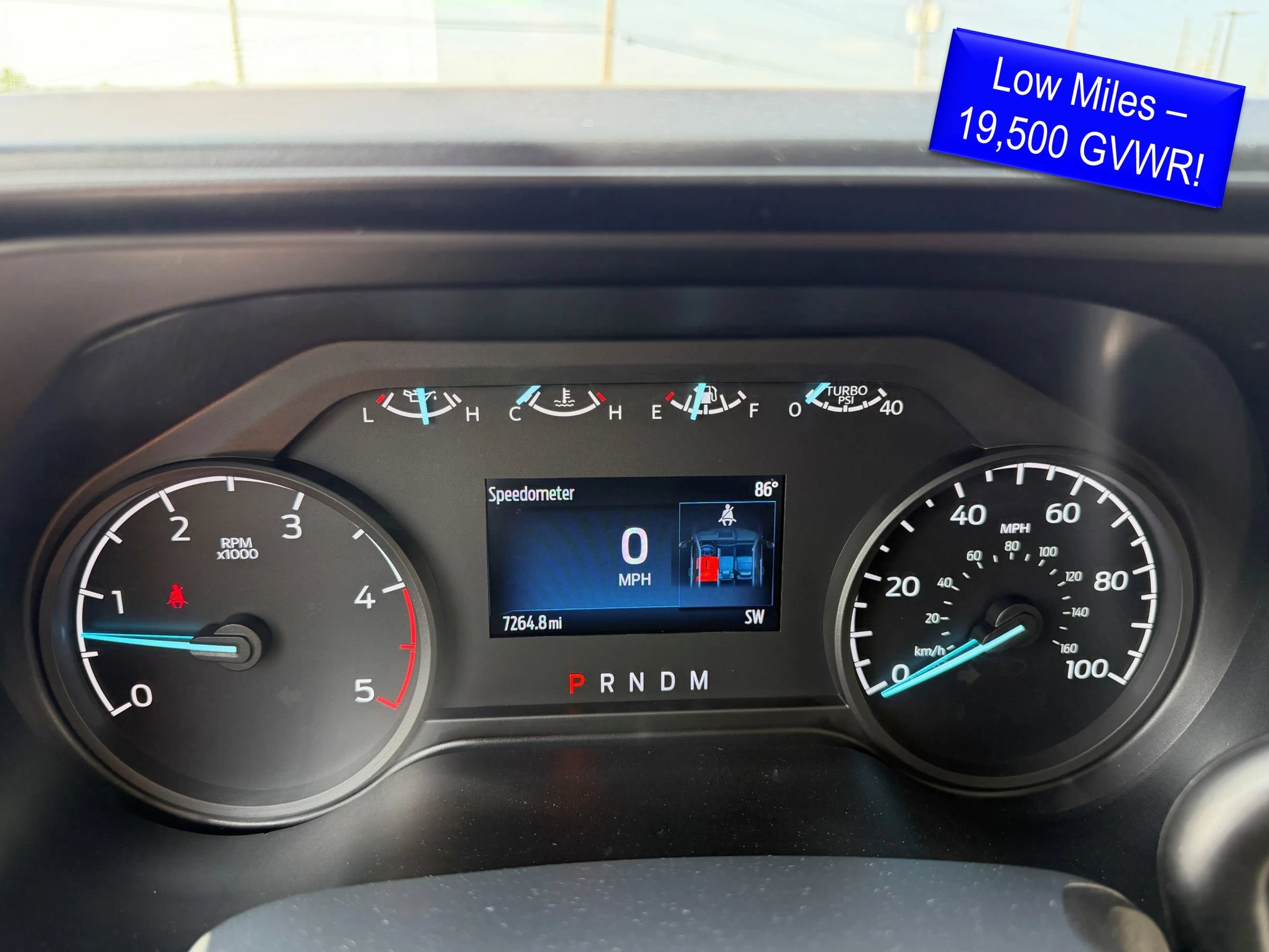 Used 2024 Ford F550 4x4 Regular Cab Super Duty image 4