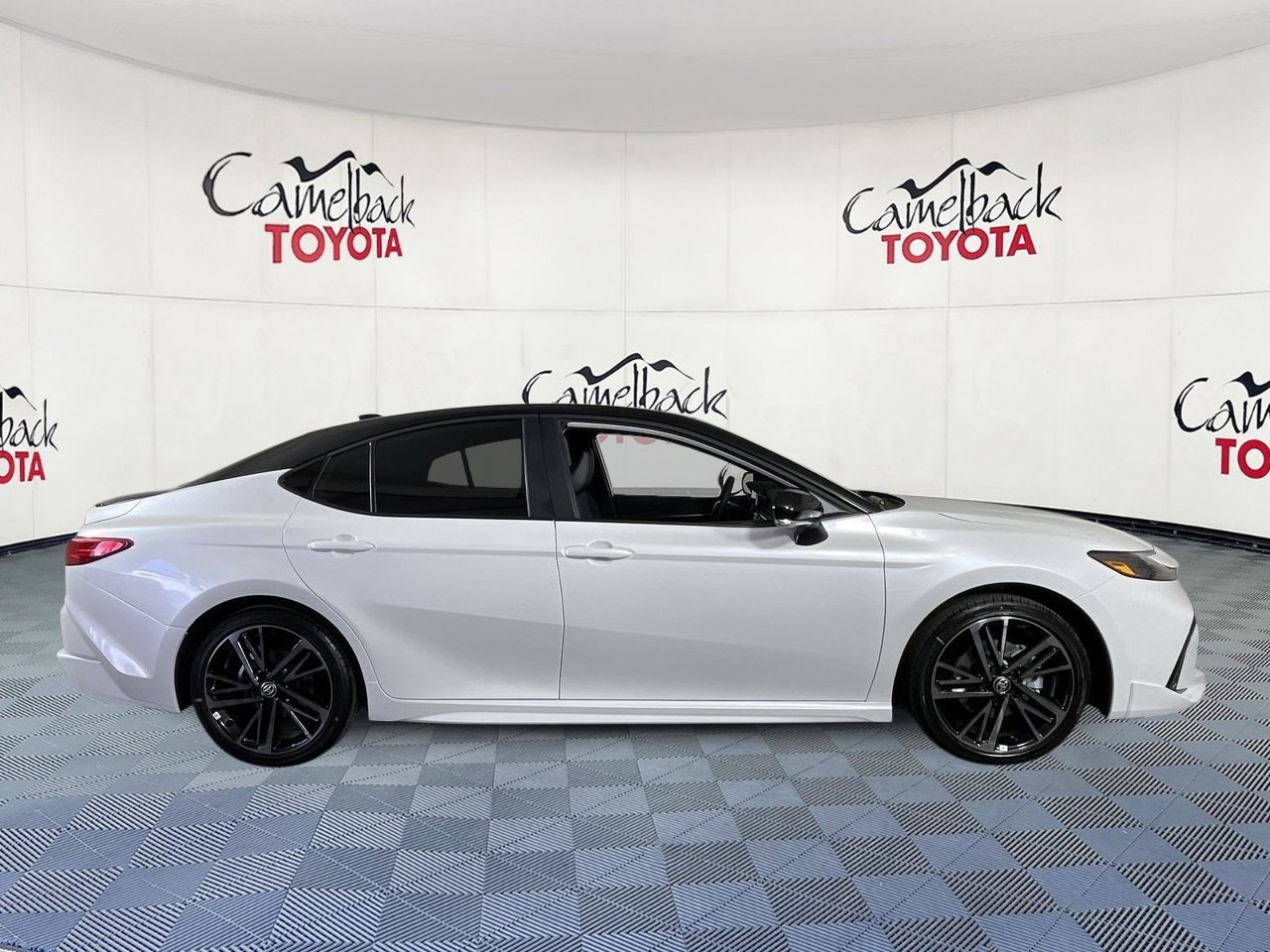 New 2026 Toyota Camry XSE FWD image 9