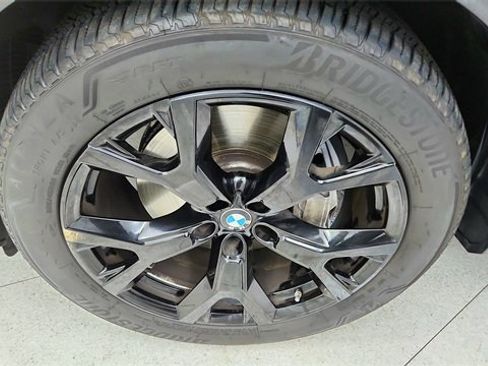 Used 2026 BMW X7 xDrive40i image 64