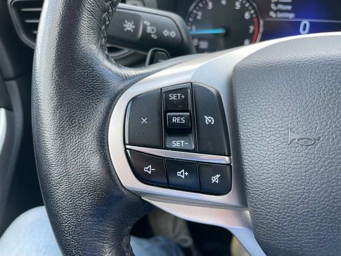 Used 2020 Ford Explorer XLT w/ Comfort Package AWD/4WD image 20